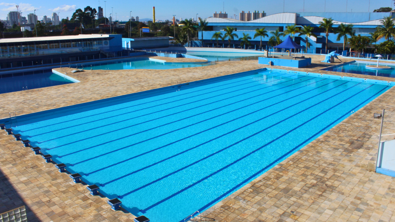 Imagem de fundo do clube ADPM Falcão Azul